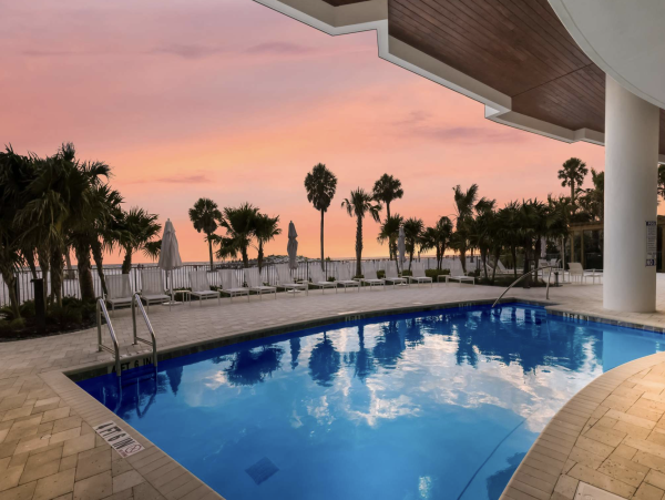Spectacular Two Bedroom Vacation Condo in Siesta Key